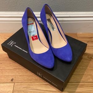 Women's INC International Concepts Zitah Blue Suede Pointed Toe Pumps Size 5.5